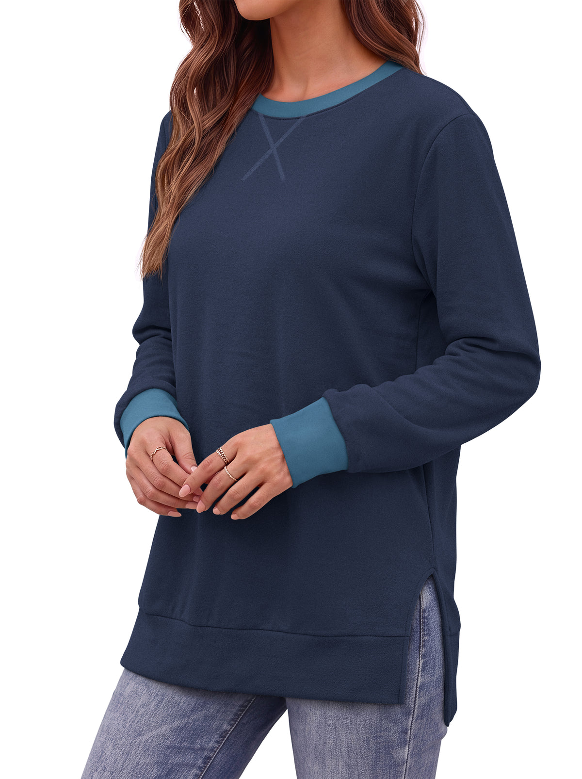 MOSHU Color Block Sweatshirts for Women Side Split Long Sleeve Shirts Crewneck Fall Womens Tops Casual Outfits